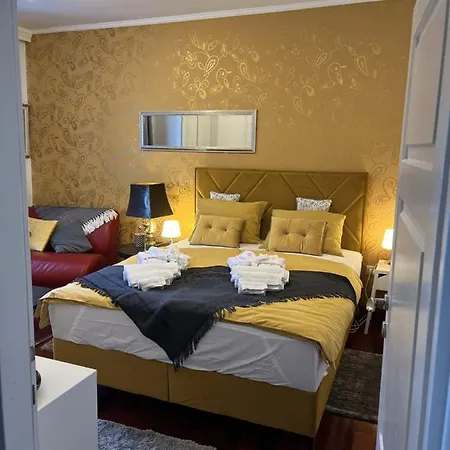 Sofia - Old Town Quiet Oasis With Free Parking Apartmán