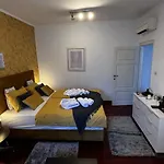 Sofia - Old Town Quiet Oasis With Free Parking * Poreč