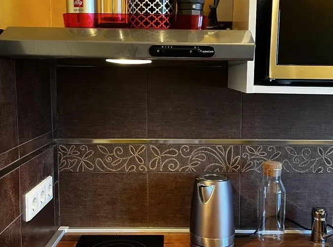 Sofia - Old Town Quiet Oasis With Free Parking Appartement