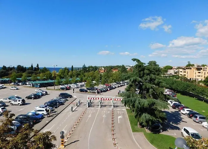 Sofia - Old Town Quiet Oasis With Free Parking Apartment